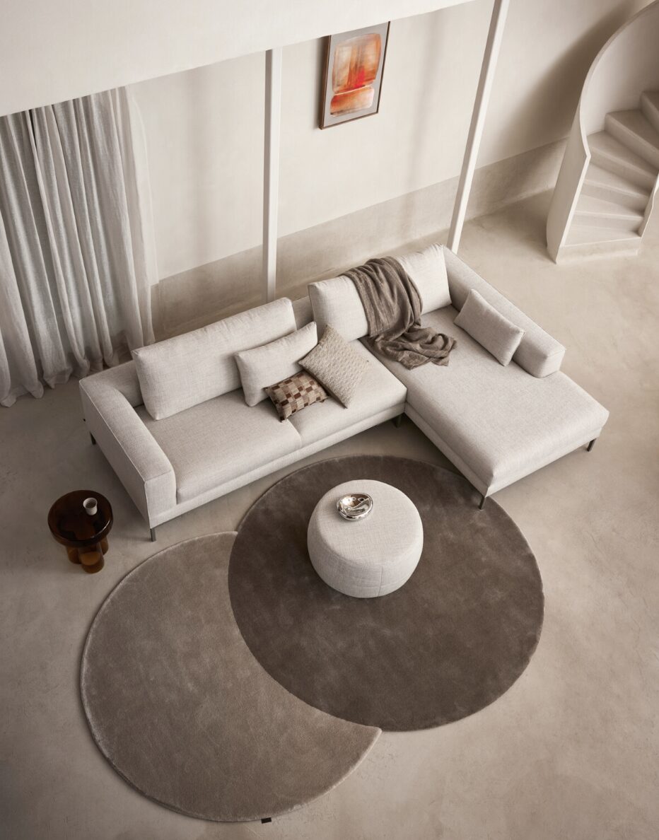 Design on stock Aikon Lounge 24'4